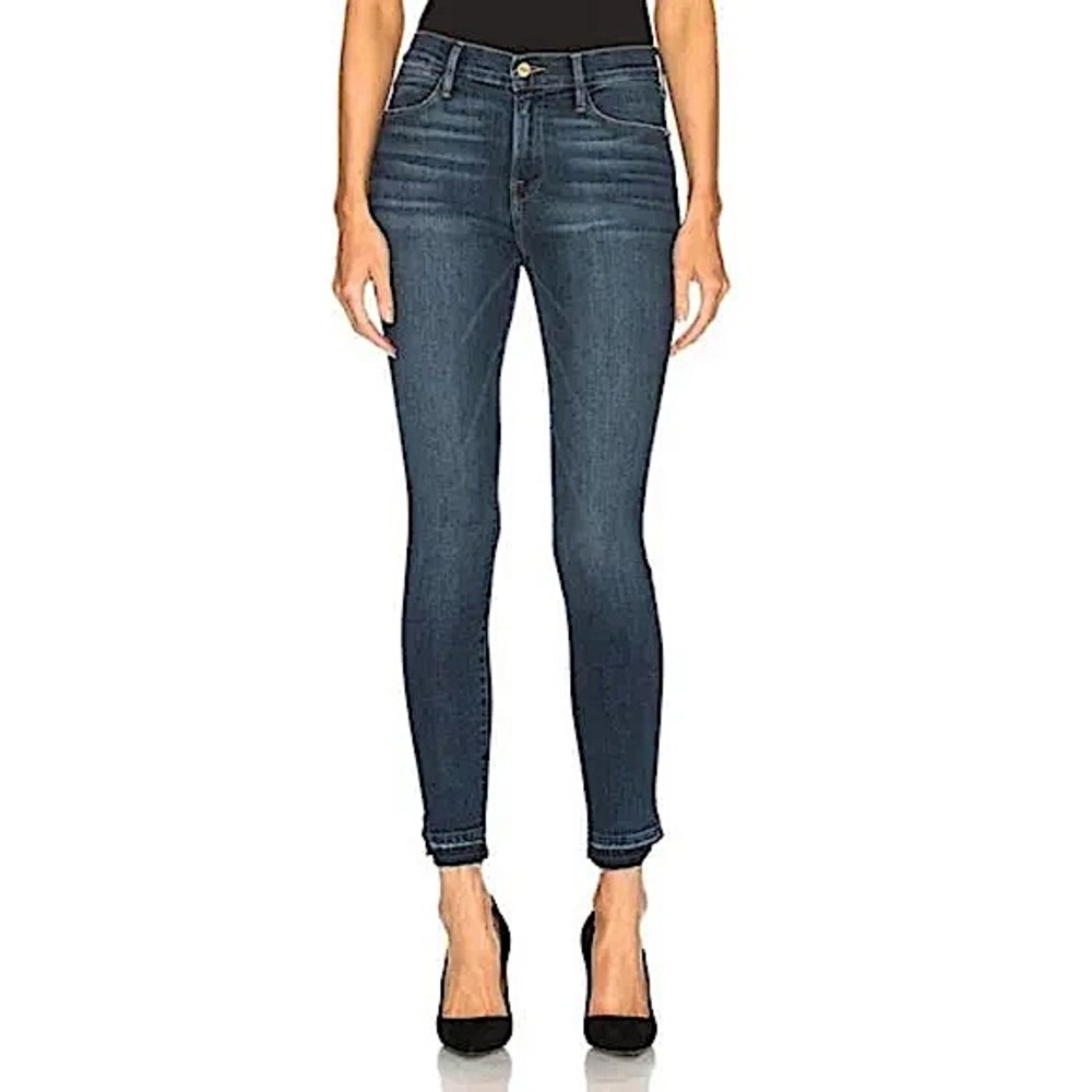 {Frame} "Le High Skinny" Cigarette Straight Leg Frayed Hem Stretch Denim Jeans